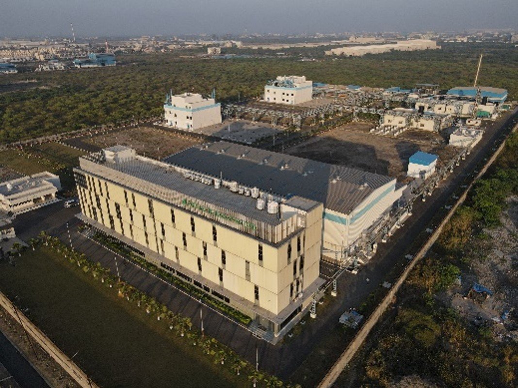 Pharmaceutical manufacturing facility